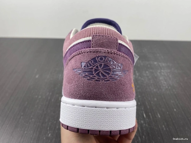 One Kick DR8057-500 Air 1 Unity (W) Jordan Low 0815